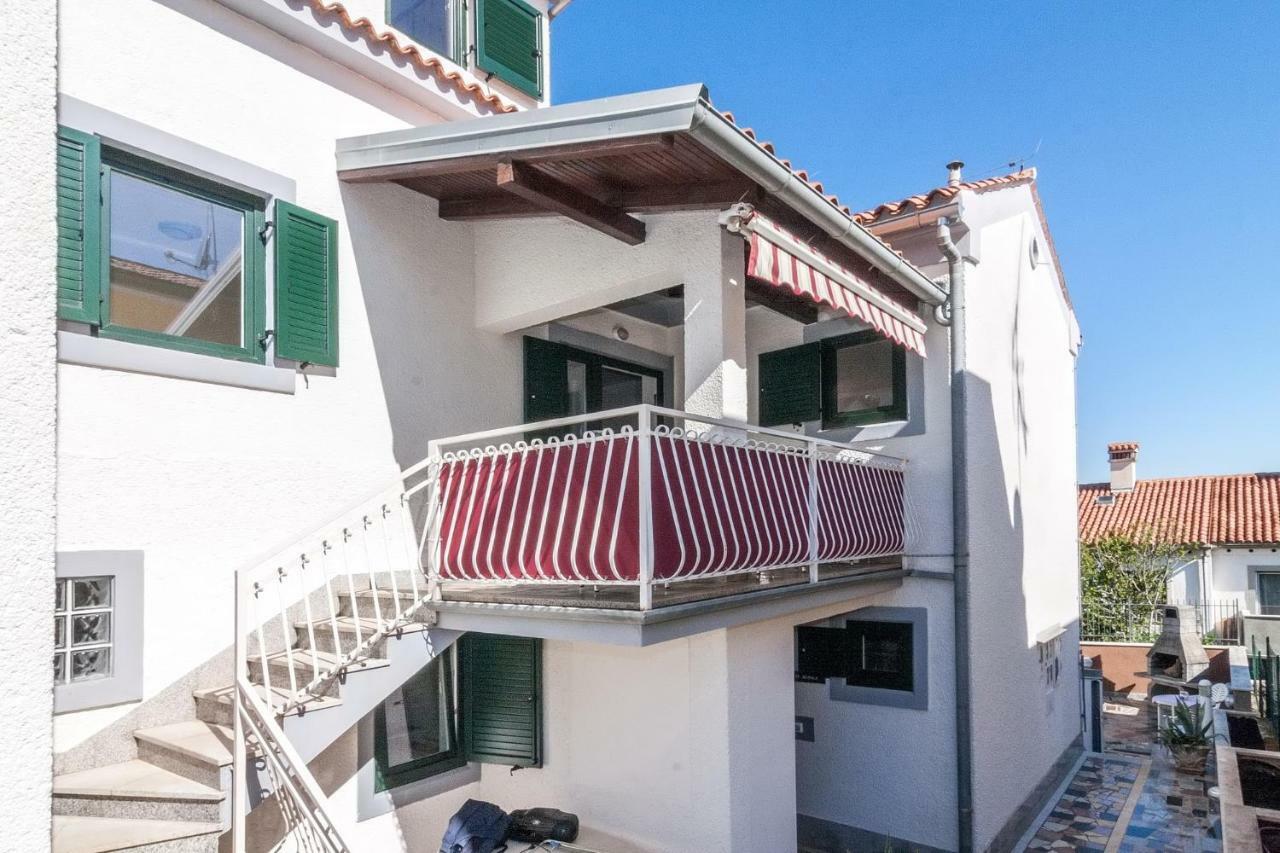 Villa California ポレッチ エクステリア 写真