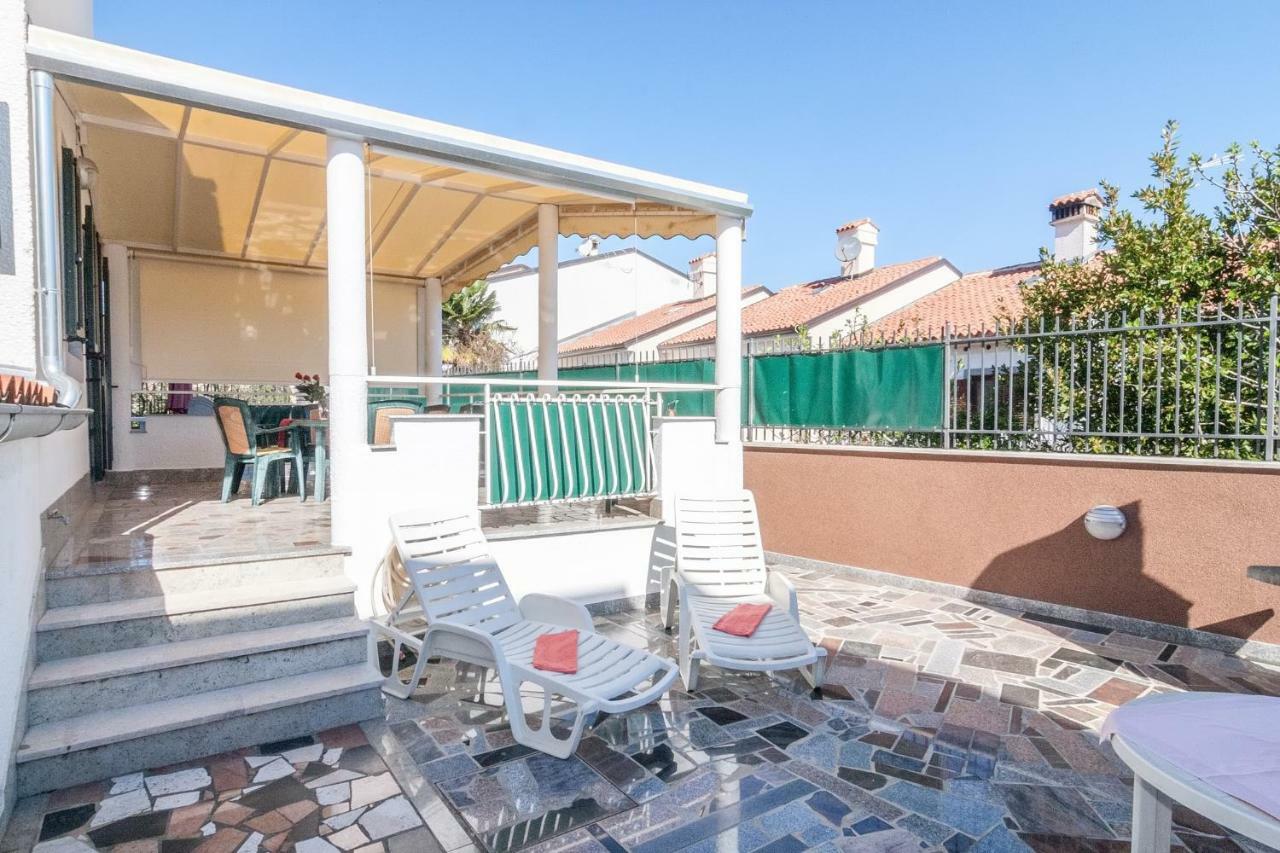 Villa California ポレッチ エクステリア 写真